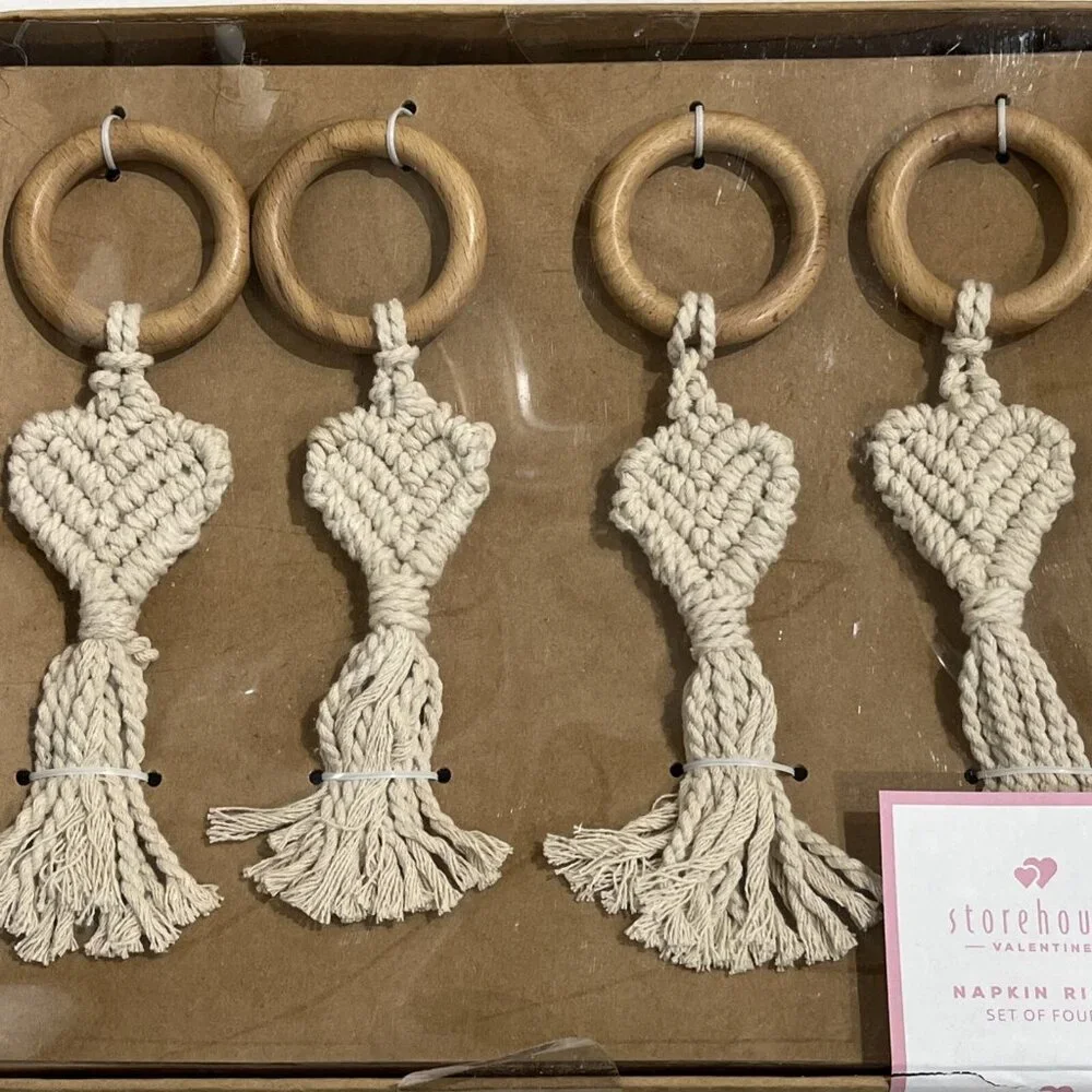 Storehouse Napkin Ring‎ Set Heart Shaped Macrame Yarn & Wood Boho Hippie Love